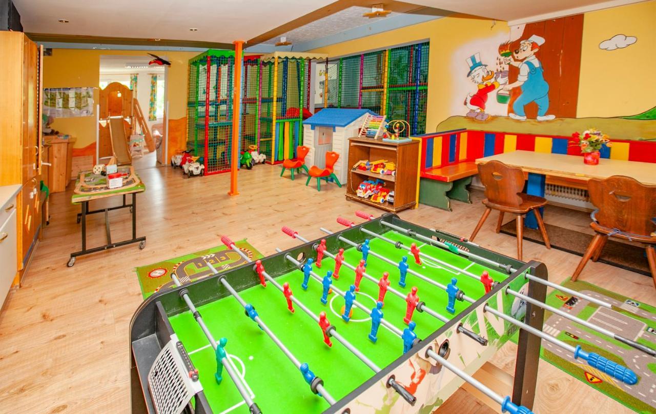 Patergassen Kinderhotel Schneekonig المظهر الخارجي الصورة